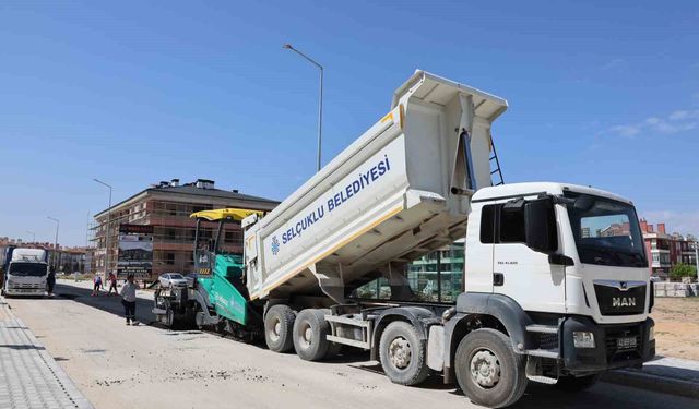Selçuklu'da asfalt sezonu başladı