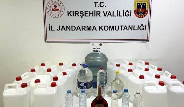 Kaçak alkol operasyonu: 120 litre ele geçirildi