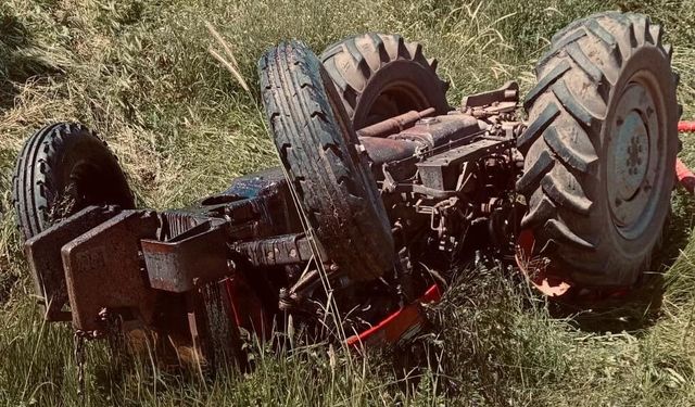 Kontrolden çıkan traktör devrildi: 1 ağır yaralı