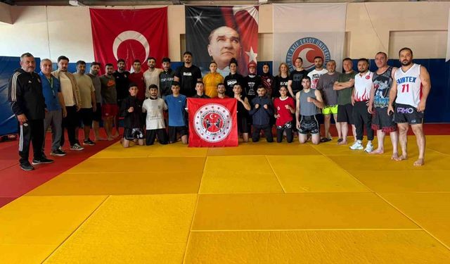 Milli Takım Teknik Direktörü Cingöz: 'Türk bayrağını dünyanın zirvesine dikeceğiz'