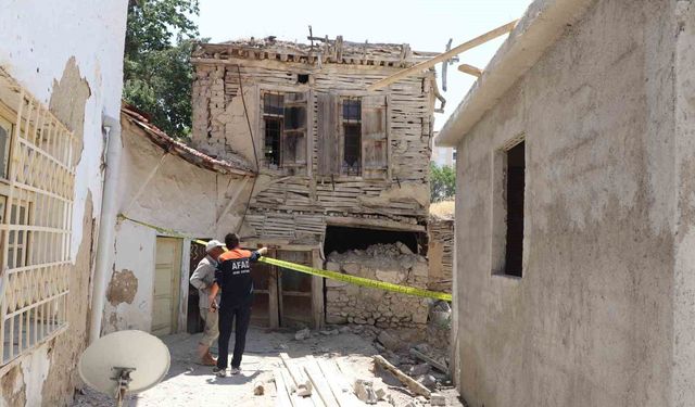 Karaman'da duvarı yıkılan metruk ev için önlem alındı