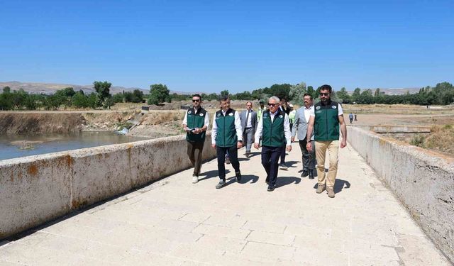 Kızılırmak çevresinde yürütülen taşkın önleme ve rüsubat çalışmaları devam ediyor