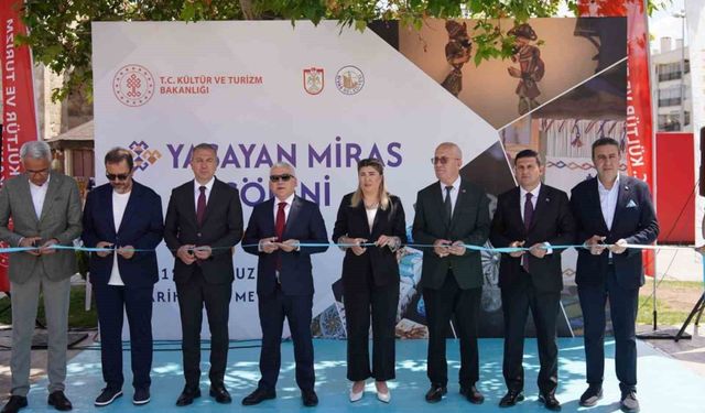 Sivas Yaşayan Miras Şöleni coşkusuyla başladı