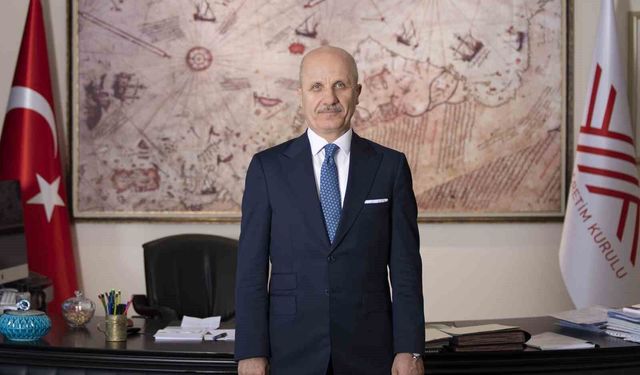 YÖK Başkanı Özvar: 'Sevgili gençler, yapay zeka, dijital teknolojiler ve geleceğin mesleklerine yönelik programlarımızı değerlendirmenizi tavsiye ediyorum'