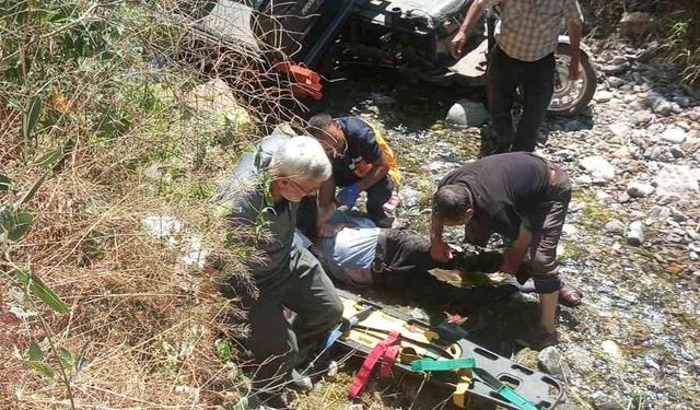 3 tekerlekli motor dere yatağına devrildi: Dede öldü, 2 torunu yaralandı