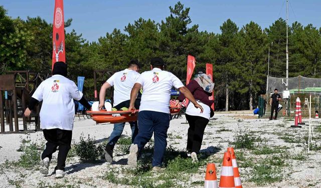 Başkan Altay: 'Gönüllü itfaiyecilik projemize katılan tüm hemşehrilerimize teşekkür ediyorum'