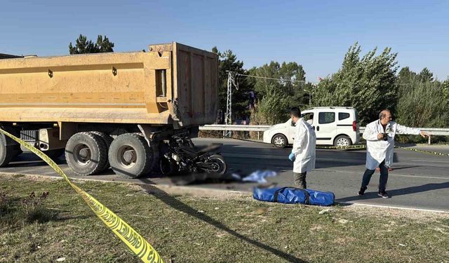 Motosiklet kazasında 1 kişi hayatını kaybetti