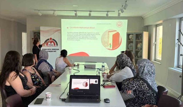 ADEM kursiyerlerine aile ve teknoloji eğitimi