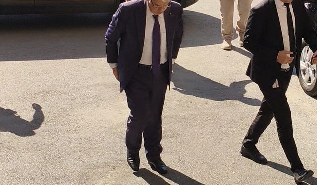 Eski İçişleri Bakanı İdris Naim Şahin, ifade vermek üzere Ankara Adliyesi'ne geldi.