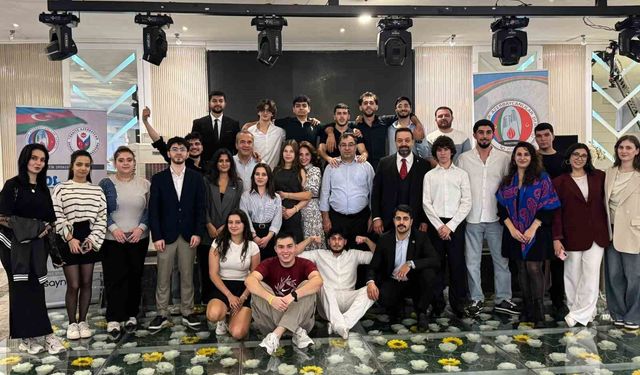 Eskişehir'de Azerbaycan'ın yeniden bağımsızlığının 35. yılı coşkuyla kutlandı