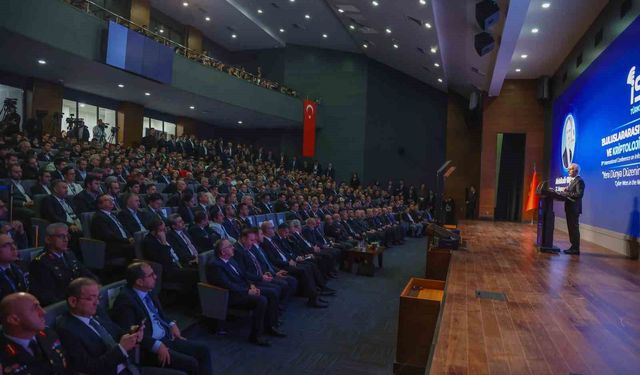 ODTÜ Rektörü Yozgatlıgil'e Siber Güvenlik Üstün Hizmet Ödülü