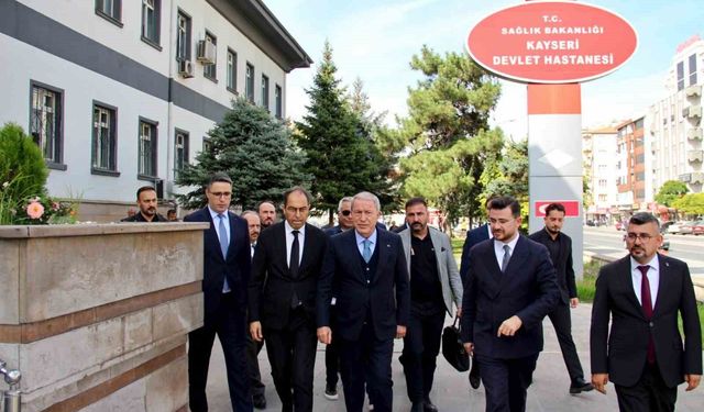 TBMM Millî Savunma Komisyonu Başkanı Akar'dan Kayseri Devlet Hastanesi'ne ziyaret