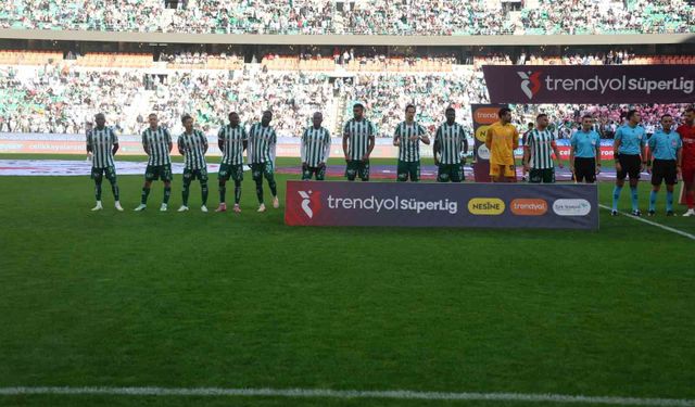 Trendyol Süper Lig: Konyaspor: 1 - Gençlerbirliği: 0 (İlk yarı)