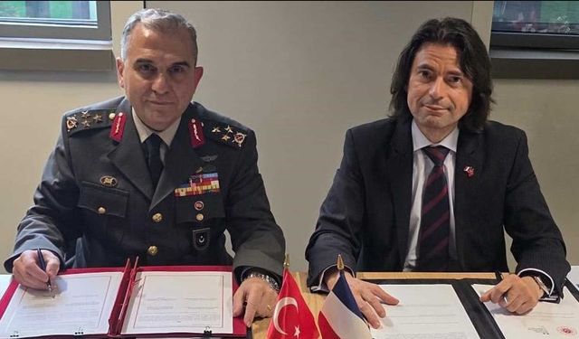 Türkiye ile Fransa arasında 'Savunma İş Birliği Yol Haritası' imzalandı