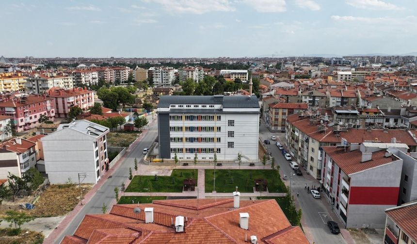 Karatay Belediyesi’nin eğitim yatırımları Konya’ya değer katıyor