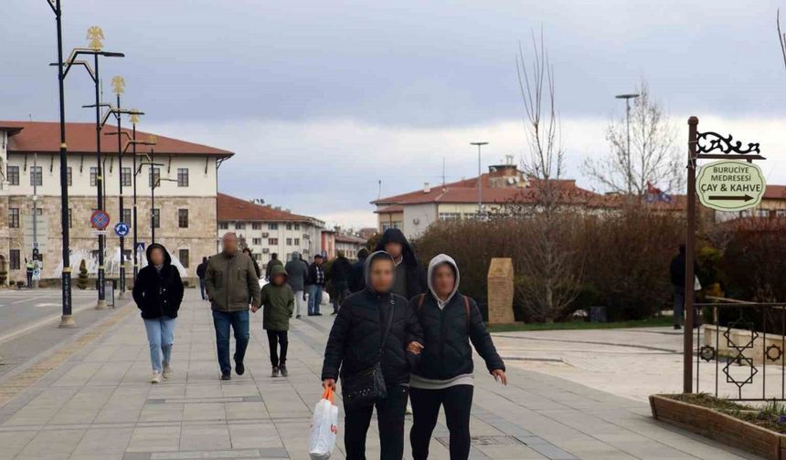 Kapalı havalar depresyona neden oluyor, sinir ve öfke artıyor