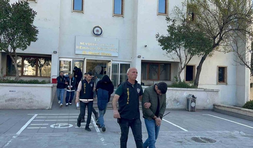 Sahte savcı ve avukatlara yönelik operasyon: 15 gözaltı
