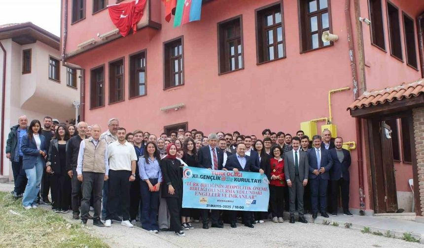 Gençlik Kurultayı tamamlandı