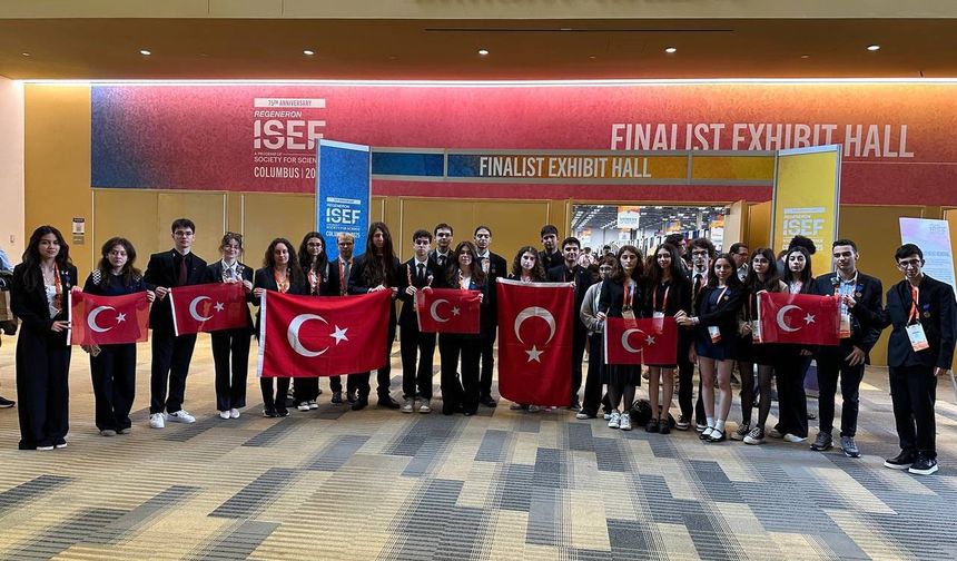Lise öğrencilerinden gururlandıran başarı: 5 ödül