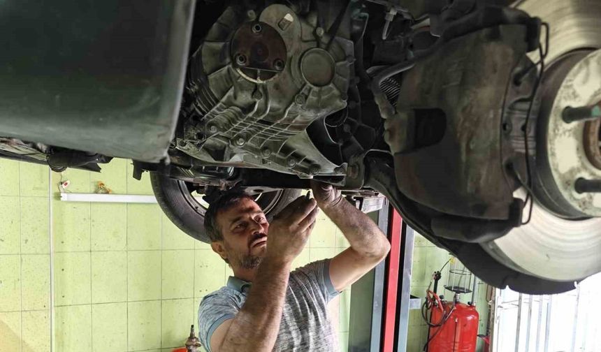 Araçlardaki yağ kaçağı yangına sebep oluyor