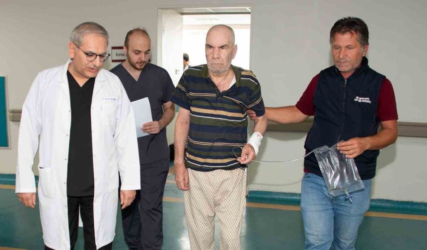 Şah damarları tıkalıydı, sağlığına kavuştu
