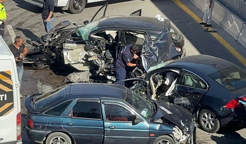 Zincirleme trafik kazası: 4 yaralı