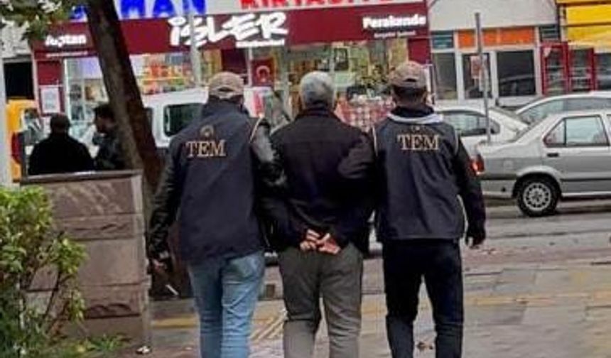 FETÖ firarisi bodrum katında yakalandı