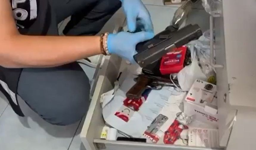 Ruhsatsız silah operasyonu: 3 gözaltı