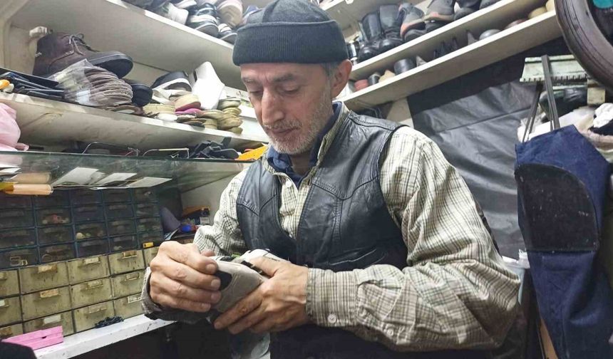 Hayırsever ayakkabı tamircisi