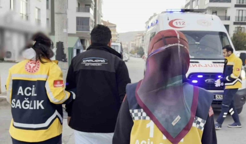 Kamyonet ile otomobil çarpıştı: 1 yaralı