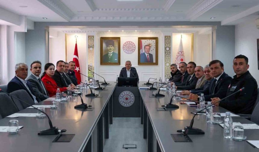 Karaman’da kış mevsiminde alınacak tedbirler konuşuldu