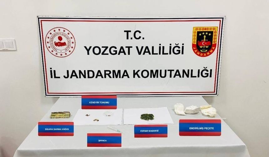 Uyuşturucu madde kullanan şahıslar yakalandı