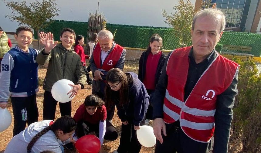 Yahşihan’da “Türkiye Yeşeriyor, Gazze Güçleniyor” fidan dikimi etkinliği