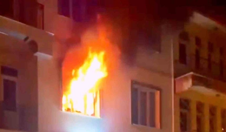Apartmanda çıkan yangın ekiplerce söndürüldü