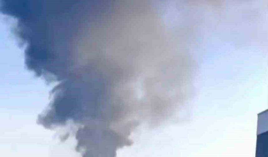 Atık plastik yangını