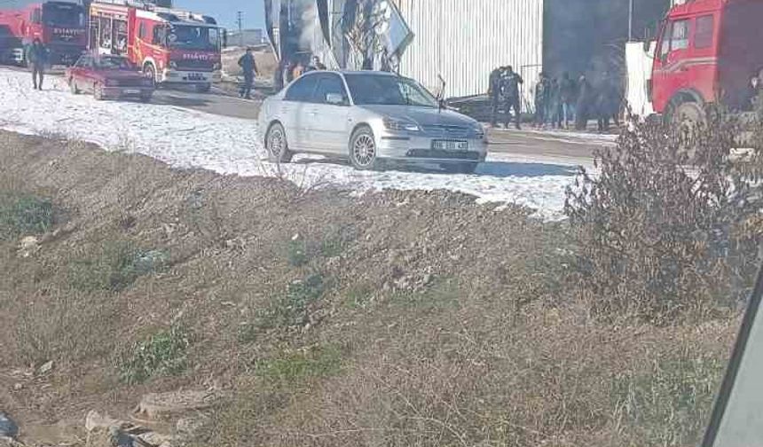 Geri dönüşüm fabrikasında yangın