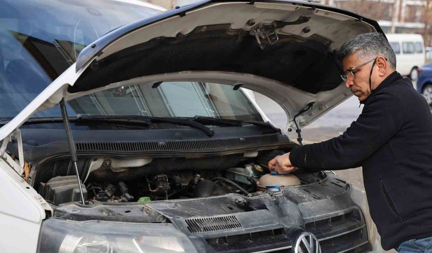 Oto marketlerde kış ürünlerine talep arttı