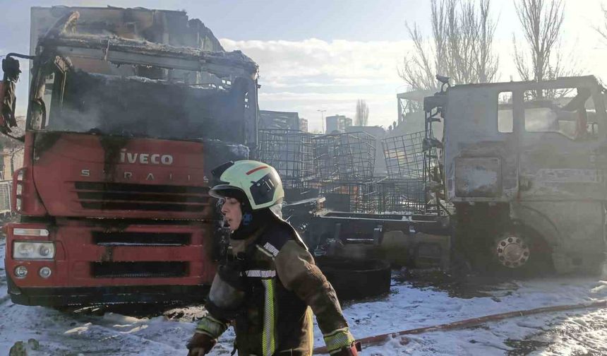 Yediemin otoparkındaki tır yangını kontrol altına alındı