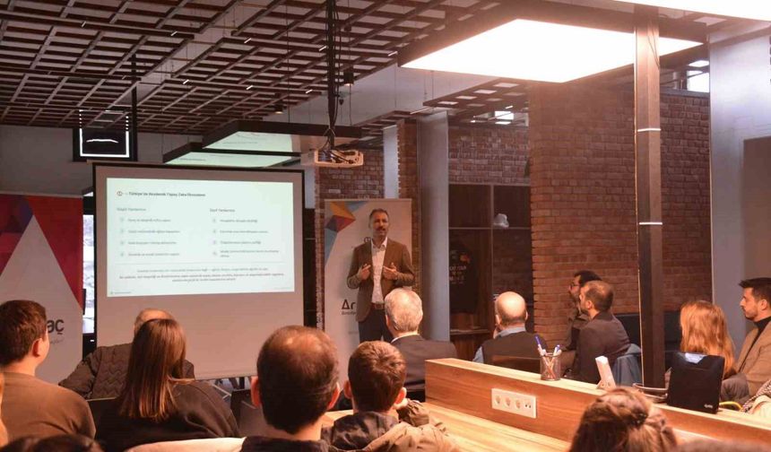 Geleceğin akademisi yapay zekâ ile şekilleniyor