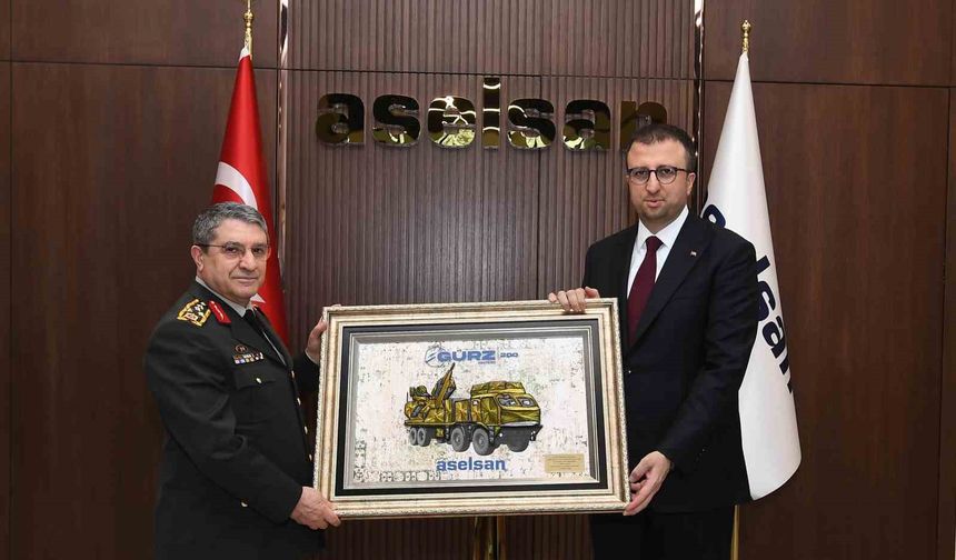 Genelkurmay Başkanı Bayraktaroğlu, ASELSAN Genel Müdürü Akyol ile bir araya geldi