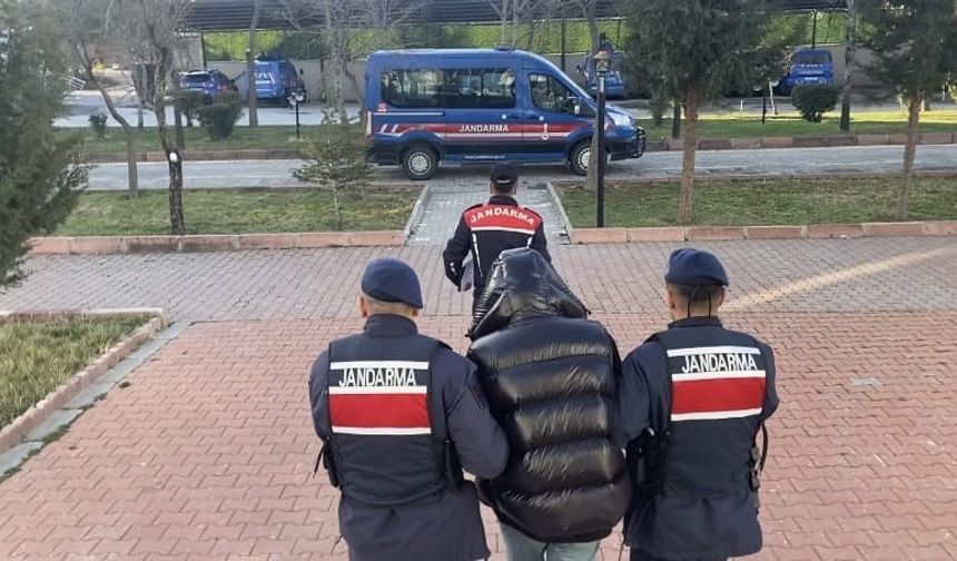 Jandarmadan uyuşturucu tacirine baskın: 1 tutuklama