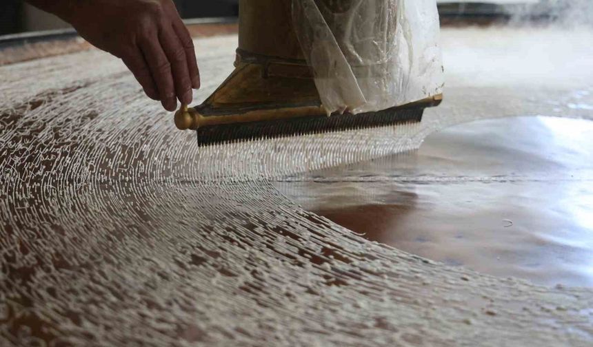 45 yıllık bakır ocakta geleneksel tel kadayıf