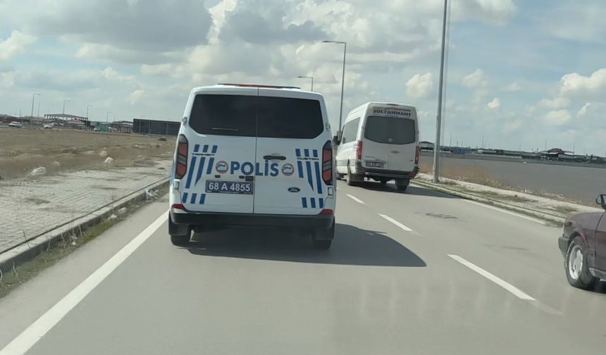 Nefes kesen şüpheli polis kovalamacası kamerada: 3 gözaltı