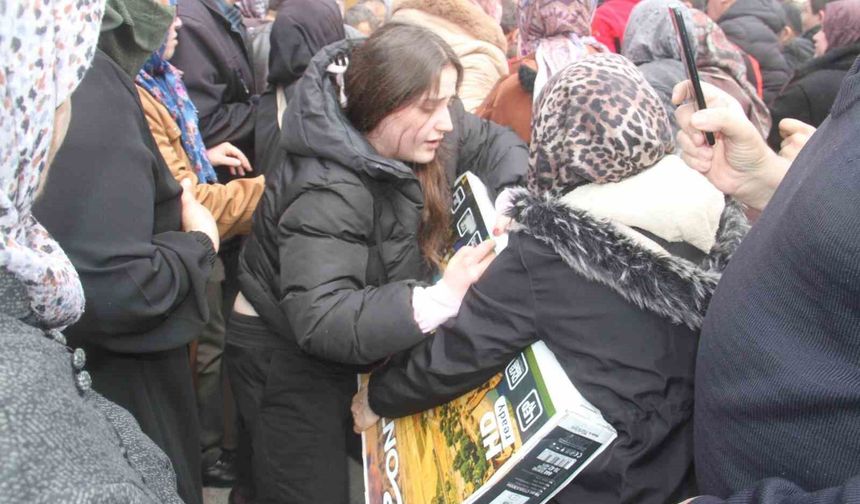 Ucuz televizyon izdihamı