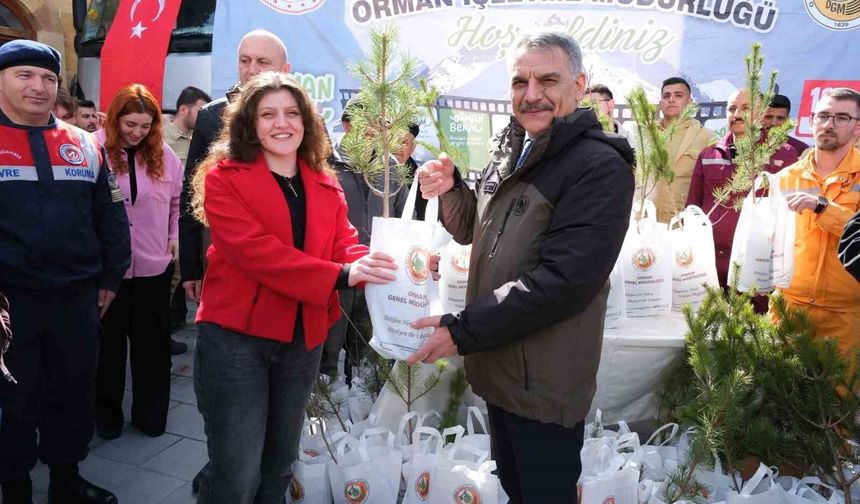 4 bin 500 adet fidan dağıtıldı