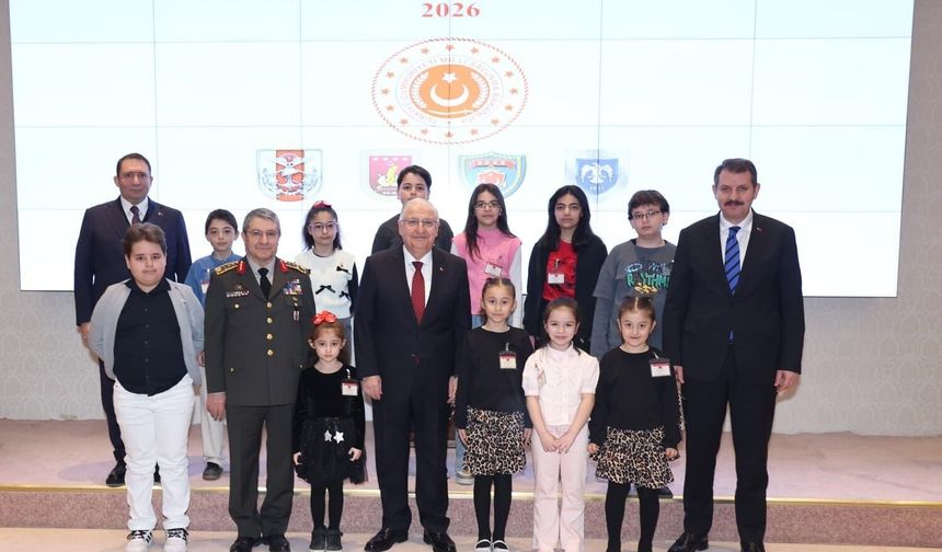 Bakan Güler şehit ve gazilerin çocuklarıyla bir araya geldi