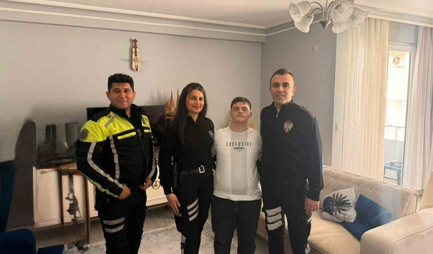Down sendromlu Melik'e polis ekiplerinden doğum günü sürprizi