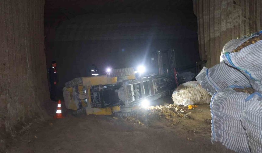 Forkliftin altında kalan işçi hayatını kaybetti