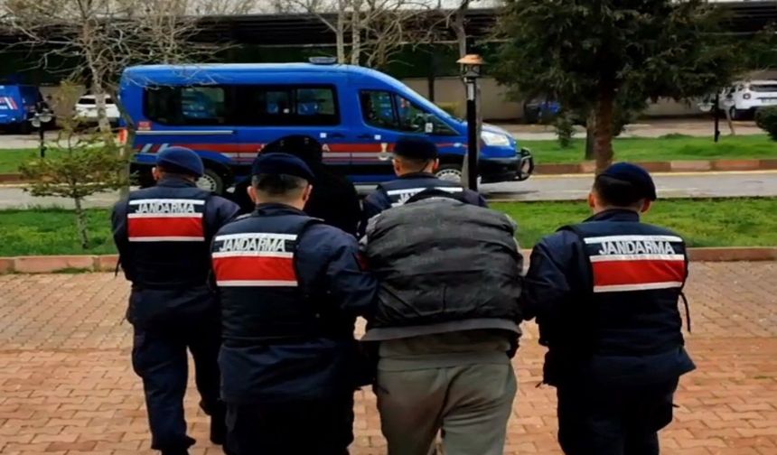 Jandarmadan uyuşturucu operasyonu: 2 tutuklama