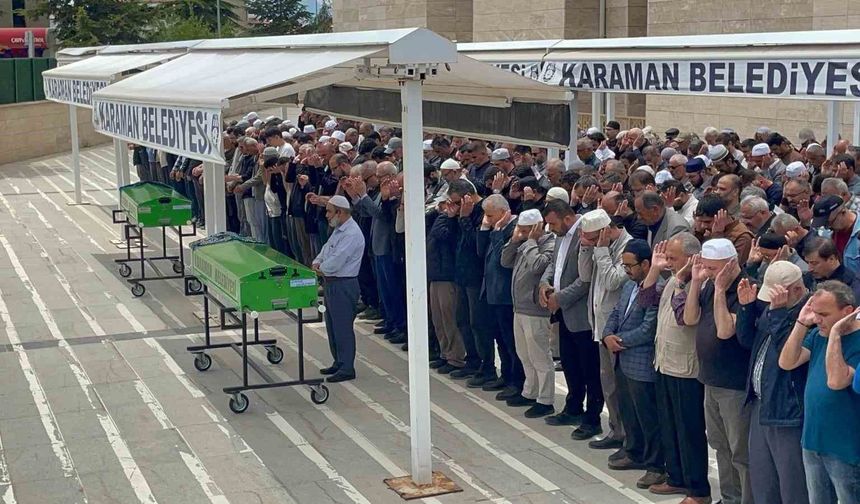 Mersin'deki kazada ölen anne ve kızı Karaman'da son yolculuğuna uğurlandı